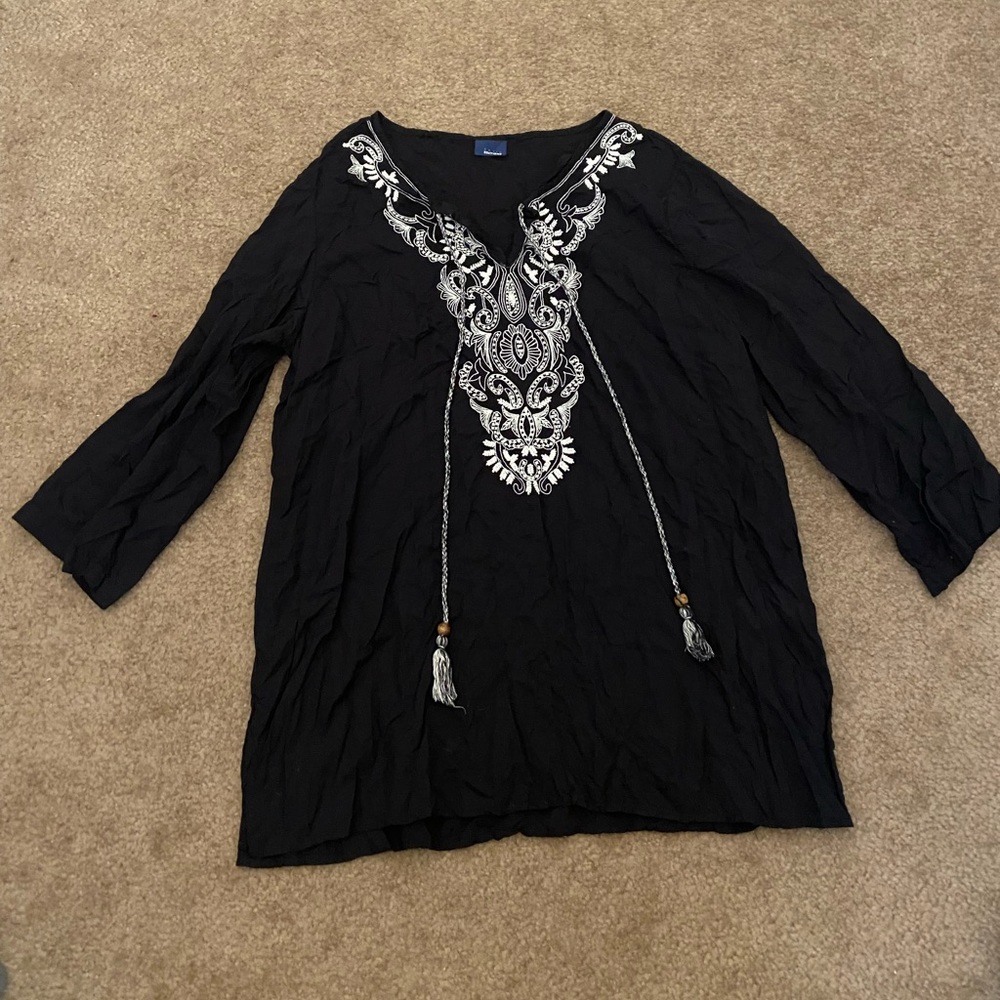 Basics Flowy Woman’s Top